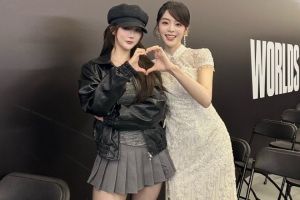 英文流解说Kitty晒照：参加了今年的全球总决赛发布会