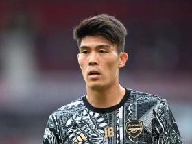 外媒：布莱顿有意签下自由身球员富安健洋