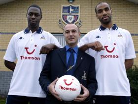 TA：热刺曾禁止列维进入训练场，他的物品被装车送走