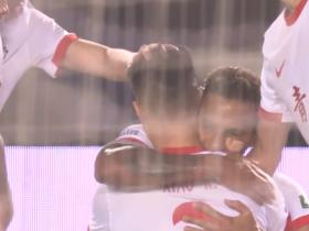 禁区内低射破门，30岁青岛海牛球员肖鲲收获中超生涯首球