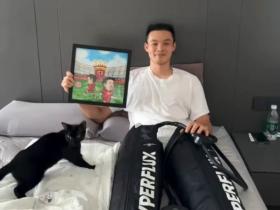 刘若钒：还有4轮，尽力帮助海港队；不会忘记在武汉的经历