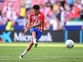 世体：阿尔马达已归队训练，教练组不想让他急于复出