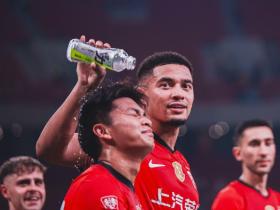 首发出战广岛三箭，19岁小将蒯纪闻迎个人亚冠联赛首秀