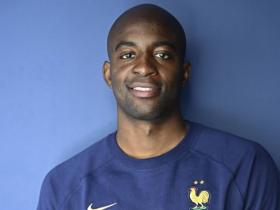 马特塔：对足球的最初记忆是小时被球砸；一直相信能进国家队