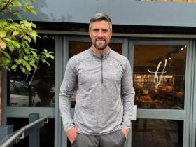 前利物浦后卫马丁-凯利：我已经退役，没来得及发布退役声明