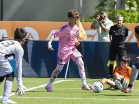 每体：苏亚雷斯的儿子本杰明在西甲FCFutures比赛中表现出色