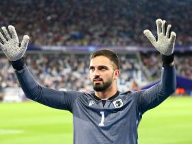 马马尔达什维利：西班牙太强我啥都做不了；佩德里是大师