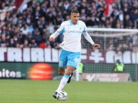 队报：格林伍德已获得牙买加护照，目前占用马赛的非欧名额