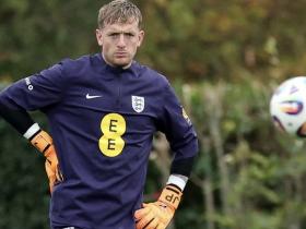 皮克福德：好的团队氛围总会比最强的首发阵容让球队走得更远