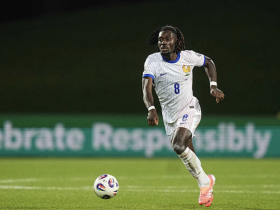 科内：法国队内有非常出色的前锋；下次集训我们会全力专注