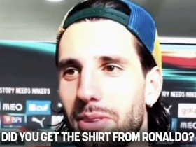 C罗兑现承诺，索博斯洛伊：这次我拿到他的球衣了