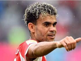 迪亚斯生涯前6场德甲直接参与9球，追平哈兰德&仅次于凯恩