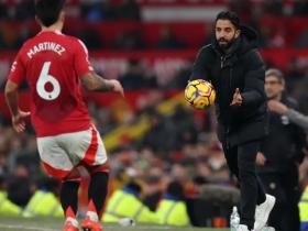 韦斯-布朗：利马健康时是曼联的磐石，他的回归会鼓舞球队