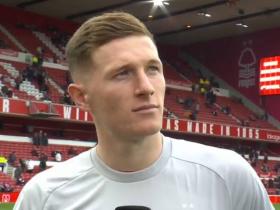 埃利奥特-安德森：希望明年能踢世界杯；相信澳波能扭转局面