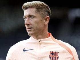 波媒：已有三家波兰俱乐部确认从巴萨收到莱万的转会费分成