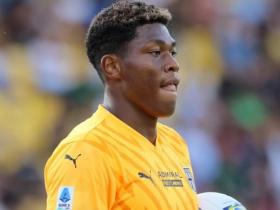 斯基拉：米兰派球探现场考察日本国门铃木彩艳