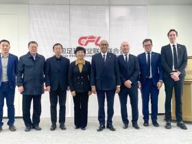 中足联与法国足协、欧塞尔会谈，就推动海外球员试训进行探讨