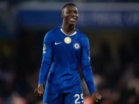 乔-科尔：凯塞多是世界上最棒的B2B中场，他的表现堪称顶级