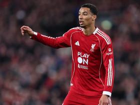 图片报：新月夏窗曾超1亿欧报价埃基蒂克，但球员只想去利物浦