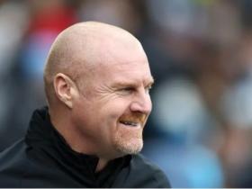 新纪录，森林是英超首支开赛3个月由3位常任主帅执教的球队