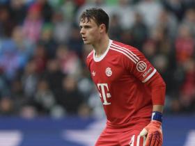 德国足协裁判公司：乌尔比希在上半场的禁区外手球不构成犯规