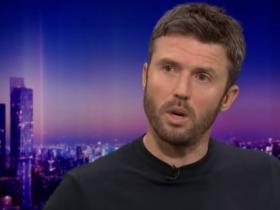 卡里克：曼联让前锋回撤支援B费和卡塞米罗，这让中场获得支持