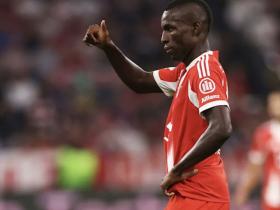 转会费用过高，德天空：拜仁暂时决定不会买断雅克松