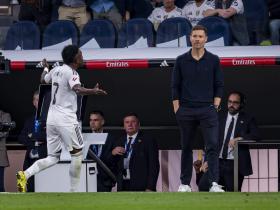 TA：皇马正与苹果合作开发VR项目，但一切处于非常早期的阶段