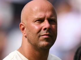 斯洛特：我们要证明能应对英超风格改变；希望回馈球迷的支持