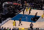 就这么投下去！克内克特接球三分线外一步坚决出手命中！