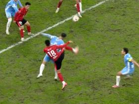 热议成都输球无缘争冠：关键时刻掉链子，转折点是韦世豪受伤