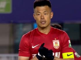 里程碑，亚泰37岁前锋谭龙已在中超出战200场比赛