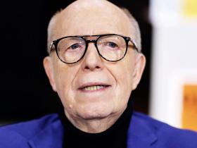 前药厂高层：拜仁仍是衡量一切的标杆；卡尔可到世界杯体验下