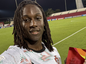 葡萄牙U17国脚斯特万是雷纳托-桑切斯的侄子，正在参加世少赛