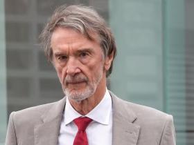 记者：英力士与热刺就赞助纠纷达成和解，据悉后者获赔550万