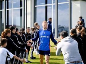 罗体主编批评琼托利签库普：花费6000万欧，却签回一个边后卫