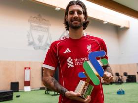 官方：索博当选利物浦10月最佳球员；本赛季第二次获此殊荣