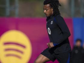 每体：孔德提前退出巴萨今日训练，出战塞尔塔成疑